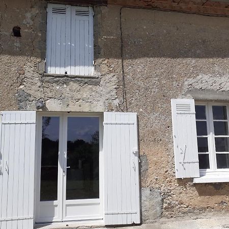 Chambre D'Hotes La Grange Chalagnac Εξωτερικό φωτογραφία
